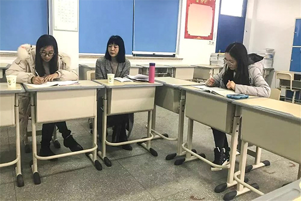 理論引領(lǐng),一一點評